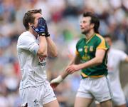 1 July 2012; Ollie Lyons, Kildare, holds his head after missing a point late in the game. Leinster GAA Football Senior Championship Semi-Final, Meath v Kildare, Croke Park, Dublin. Picture credit: David Maher / SPORTSFILE