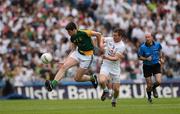 1 July 2012; Conor Gillespie, Meath, in action against Eoghan O'Flahery, Kildare. Leinster GAA Football Senior Championship Semi-Final, Meath v Kildare, Croke Park, Dublin. Picture credit: Ray McManus / SPORTSFILE