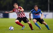 6 July 2012; Simon Madden, Derry City, in action against Ciaran Nangle, UCD. Airtricity League Premier Division, UCD v Derry City, Belfield Bowl, UCD, Belfield, Dublin. Picture credit: Stephen McCarthy / SPORTSFILE