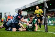 23 September 2017; Tom Farrell of Connacht scores a try despite the efforts of Rhun Williams and Seb Davies of Cardiff which was subsequently disallowed during the Guinness PRO14 Round 4 match between Connacht and Cardiff Blues at The Sportsground in Galway. Photo by Diarmuid Greene/Sportsfile