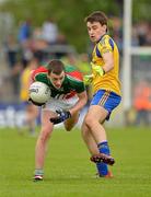 15 July 2012; Diarmuid O'Connor, Mayo, in action against Conor Hussey, Roscommon. Connacht GAA Football Minor Championship Final, Mayo v Roscommon, Dr. Hyde Park, Roscommon. Picture credit: Barry Cregg / SPORTSFILE