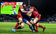 29 September 2017; Sean Cronin of Leinster is tackled by Fraser McKenzie, left, and Hamish Watson of Edinburgh during the Guinness PRO14 Round 5 match between Leinster and Edinburgh at the RDS Arena in Dublin. Photo by Brendan Moran/Sportsfile