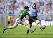 22 July 2012; Kevin McManamon, Dublin, in action against Donal Keoghan, Meath. Leinster GAA Football Senior Championship Final, Dublin v Meath, Croke Park, Dublin. Picture credit: David Maher / SPORTSFILE