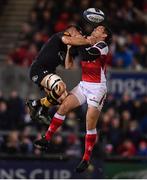 13 October 2017; Louis Ludik of Ulster in action against Jimmy Gopperth of Wasps during the European Rugby Champions Cup Pool 1 Round 1 match between Ulster and Wasps at Kingspan Stadium in Belfast. Photo by David Fitzgerald/Sportsfile