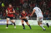 21 October 2017; Ian Keatley of Munster supported by team-mate Peter O’Mahony during the European Rugby Champions Cup Pool 4 Round 2 match between Munster and Racing 92 at Thomond Park in Limerick. Photo by Diarmuid Greene/Sportsfile