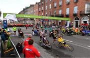 29 October 2017; A general view of the start of the wheelchair race during the SSE Airtricity Dublin Marathon 2017. 20,000 runners took to the Fitzwilliam Square start line to participate in the 38th running of the SSE Airtricity Dublin Marathon, making it the fifth largest marathon in Europe. Photo by Sam Barnes/Sportsfile