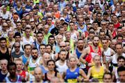 29 October 2017; A general view of a section of the 20,000 runners who took to the Fitzwilliam Square start line to participate in the 38th running of the SSE Airtricity Dublin Marathon, making it the fifth largest marathon in Europe. Photo by Ramsey Cardy/Sportsfile