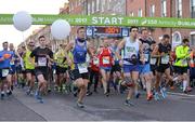 29 October 2017; A view of the 20,000 runners who took to the Fitzwilliam Square start line to participate in the 38th running of the SSE Airtricity Dublin Marathon, making it the fifth largest marathon in Europe. Photo by Sam Barnes/Sportsfile