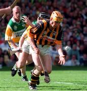 13 September 1998; Liam Keoghan of Kilkenny in action against Paudie Mulhore of Offaly during the Guinness All-Ireland Senior Hurling Championship Final between Offaly and Kilkenny at Croke Park in Dublin. Photo by David Maher/Sportsfile