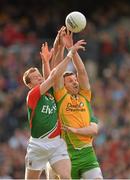 23 September 2012; Christy Toye, Donegal, contests a kick-out with Donal Vaughan, left, and Seamus O'Shea, Mayo. GAA Football All-Ireland Senior Championship Final, Donegal v Mayo, Croke Park, Dublin. Picture credit: Brendan Moran / SPORTSFILE
