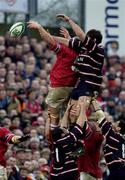 18 January 2003; Mick O'Driscoll, Munster, wins the lineout ahead of Rob Fidler, Gloucester. Heineken European Cup, Munster v Gloucester, Thomond Park, Co. Limerick. Rugby. Picture credit; Brendan Moran / SPORTSFILE *EDI*