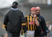 10 March 2013; Tommy Walsh, Kilkenny, walks past manager Brian Cody after receiving a red card from referee Michael Wadding. Allianz Hurling League, Division 1A, Tipperary v Kilkenny, Semple Stadium, Thurles, Co. Tipperary. Picture credit: David Maher / SPORTSFILE