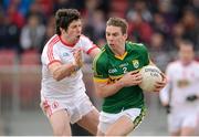 7 April 2013; Marc Ó Sé, Kerry, in action against Sean Cavanagh, Tyrone. Allianz Football League, Division 1, Tyrone v Kerry, Healy Park, Omagh, Co. Tyrone. Picture credit: Stephen McCarthy / SPORTSFILE