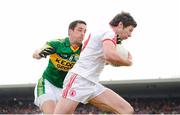 7 April 2013; Sean Cavanagh, Tyrone, in action against Anthony Maher, Kerry. Allianz Football League, Division 1, Tyrone v Kerry, Healy Park, Omagh, Co. Tyrone. Picture credit: Stephen McCarthy / SPORTSFILE