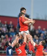 13 April 2013; Donncha O'Callaghan, Munster, steals the ball in a lineout from Quinn Roux, Leinster. Celtic League 2012/13, Round 20, Munster v Leinster, Thomond Park, Limerick. Picture credit: Brendan Moran / SPORTSFILE