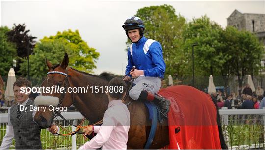 Curragh Races - Irish 1000 Guineas Day