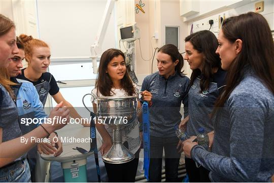 2018 TG4 All-Ireland Ladies Football Champions visit to Temple Street Children's University Hospital