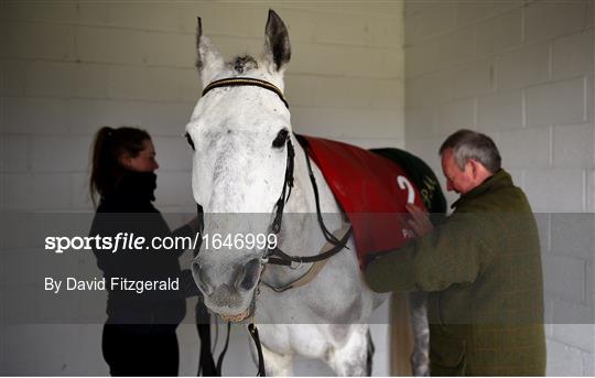 Horse Racing from Punchestown Horse Racing from Punchestown