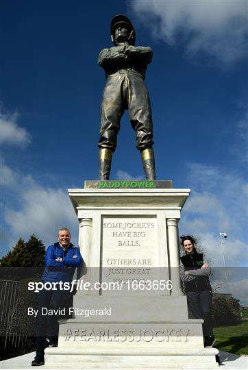 Fearless Jockey - Paddy Power Unveil 25 Foot Statue at Cheltenham