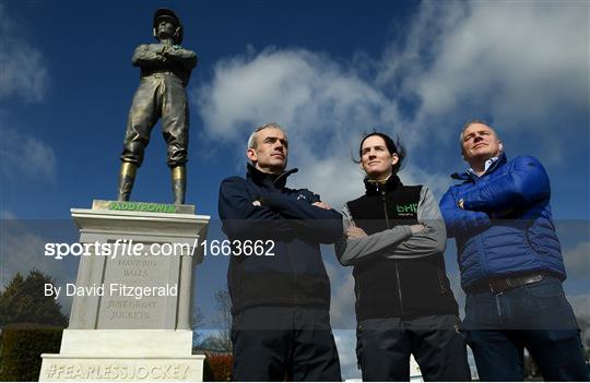 Fearless Jockey - Paddy Power Unveil 25 Foot Statue at Cheltenham