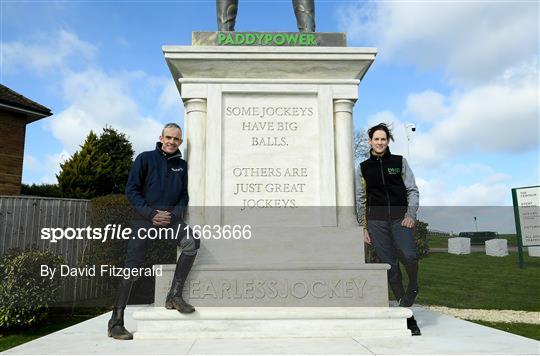 Fearless Jockey - Paddy Power Unveil 25 Foot Statue at Cheltenham