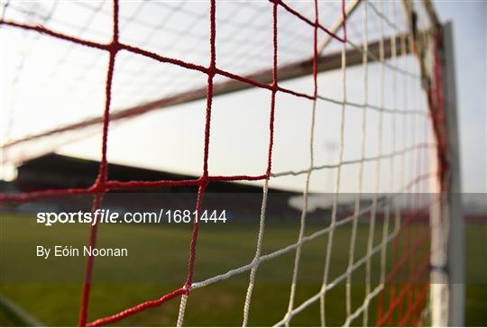 Sligo Rovers v Dundalk - SSE Airtricity League Premier Division Sligo Rovers v Dundalk - SSE Airtricity League Premier Division