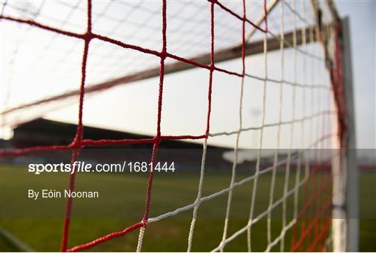 Sligo Rovers v Dundalk - SSE Airtricity League Premier Division