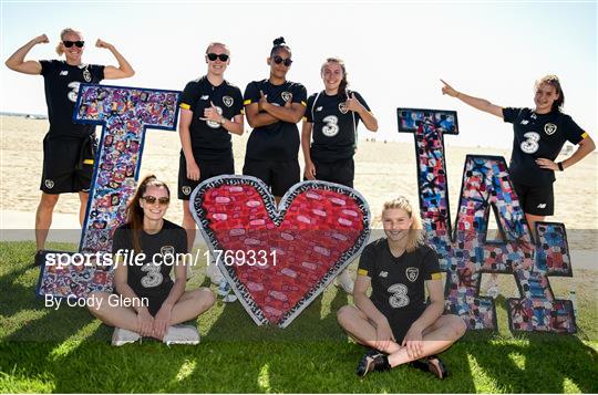 Republic of Ireland Women's Team visit Venice Beach