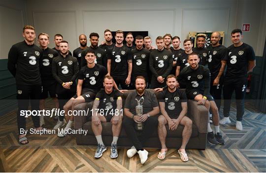 2019 Open Champion Shane Lowry visits Republic of Ireland Squad