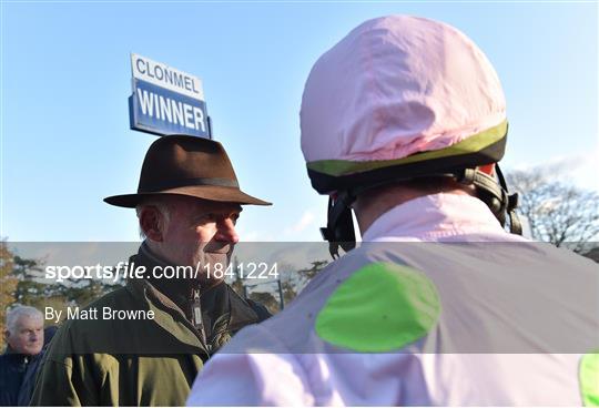 Horse Racing from Clonmel