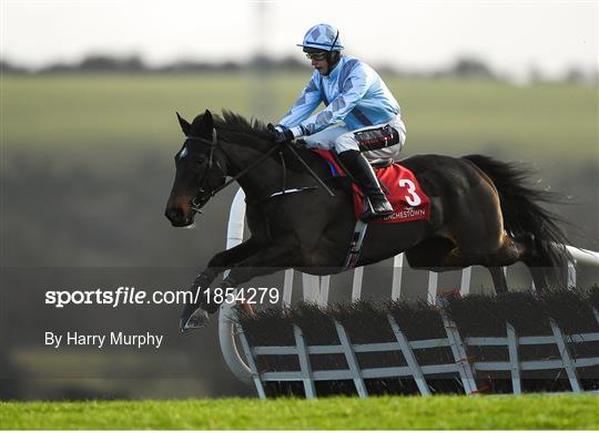 Horse Racing from Punchestown