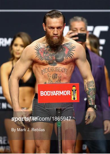 UFC 246: McGregor vs. Cerrone - Weigh Ins