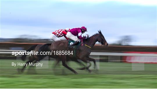 Horse Racing from Navan