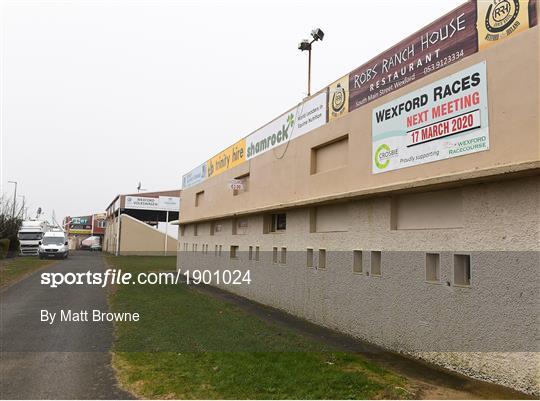 Horse Racing from Wexford