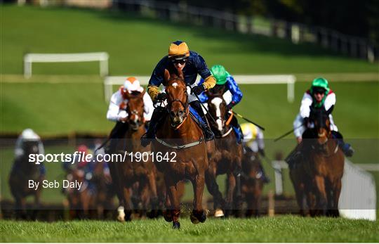 Horse Racing from Clonmel