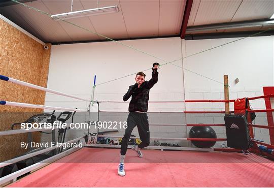 Boxer Gary Cully Training Session