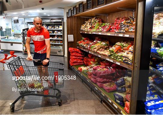 Monaleen GAA Club help out in the Community Monaleen GAA Club help out in the Community