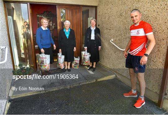 Monaleen GAA Club help out in the Community Monaleen GAA Club help out in the Community