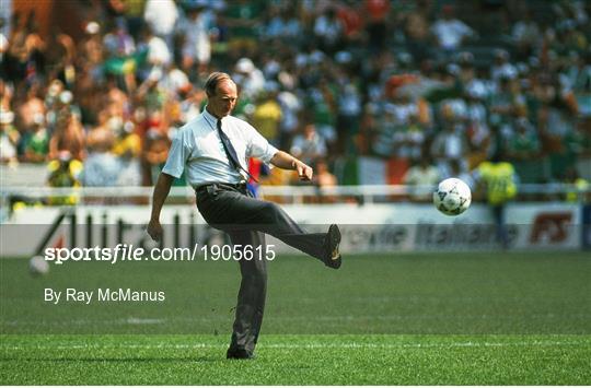 Republic of Ireland v Romania - FIFA World Cup 1990 Round of 16 Republic of Ireland v Romania - FIFA World Cup 1990 Round of 16