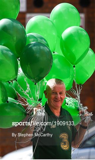 Republic of Ireland Supporters Remember Jack Charlton