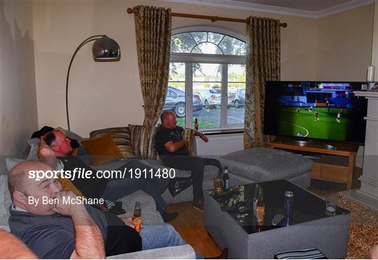 Dundalk Supporters Watch at Home