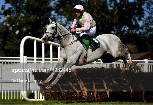 Horse Racing from Listowel