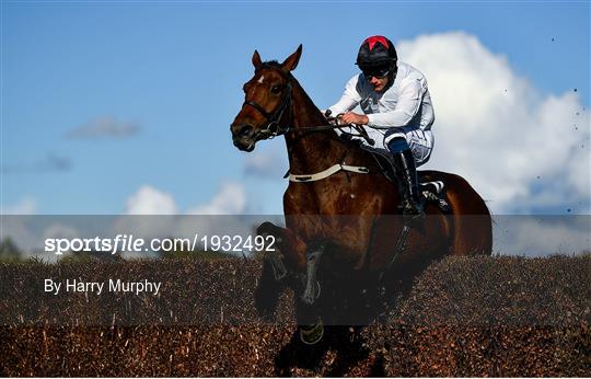 Horse Racing from Listowel