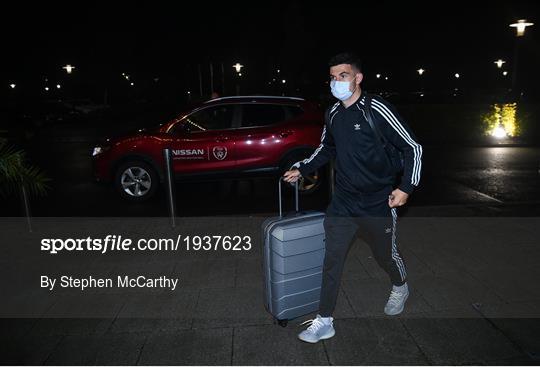 Republic of Ireland Players Arrive in Camp