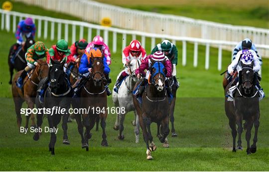 Horse Racing from The Curragh Horse Racing from The Curragh