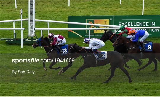 Horse Racing from The Curragh