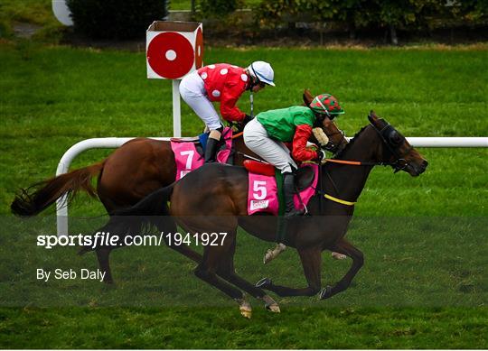 Horse Racing from Leopardstown