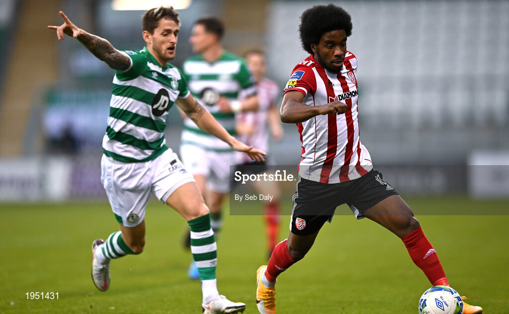 Sportsfile - Shamrock Rovers v Derry City - SSE Airtricity League