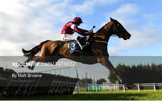 Horse Racing from Fairyhouse