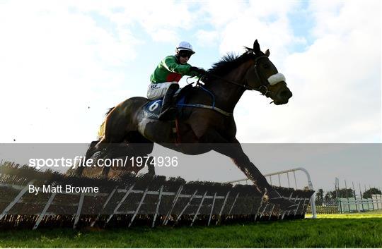 Horse Racing from Fairyhouse